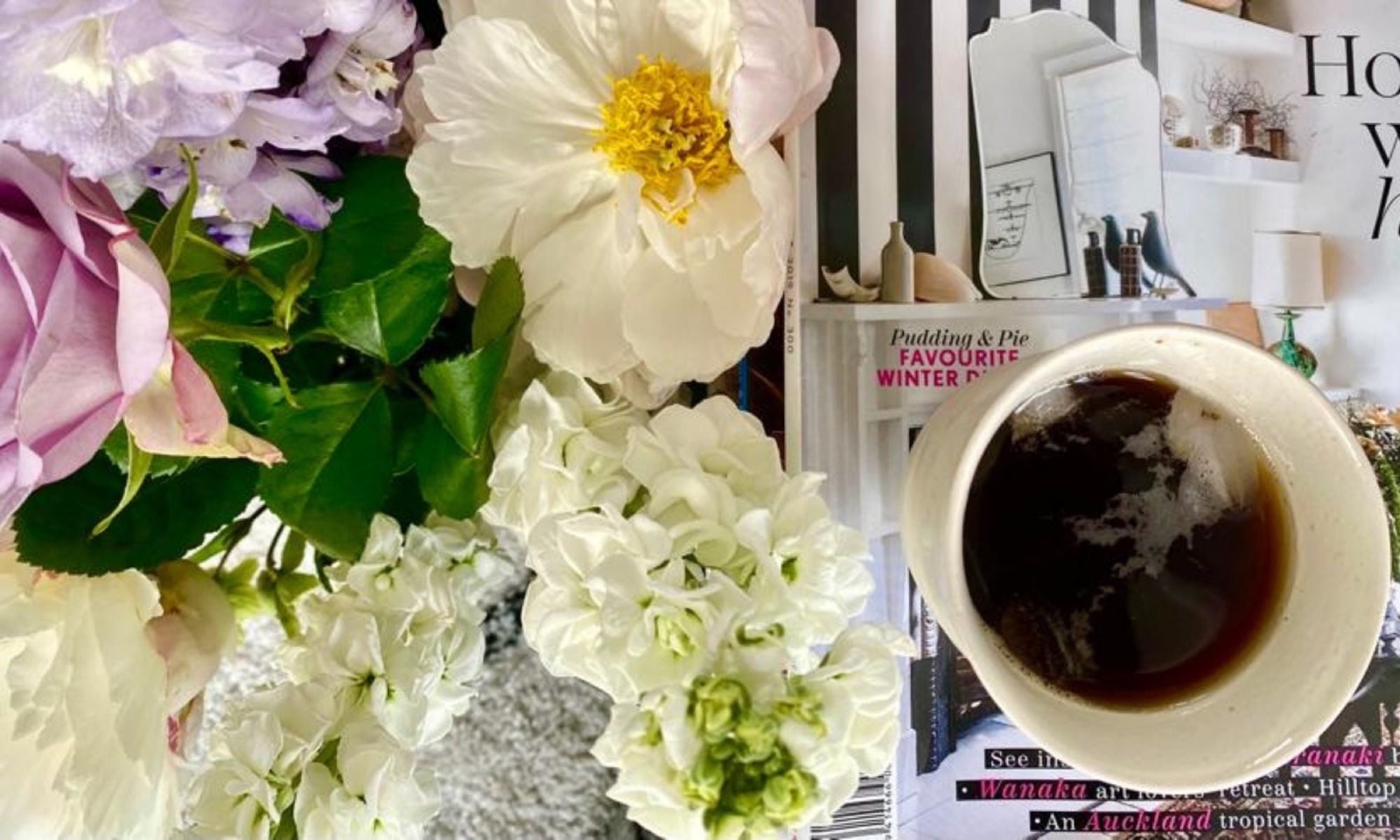 Coffee with flowers